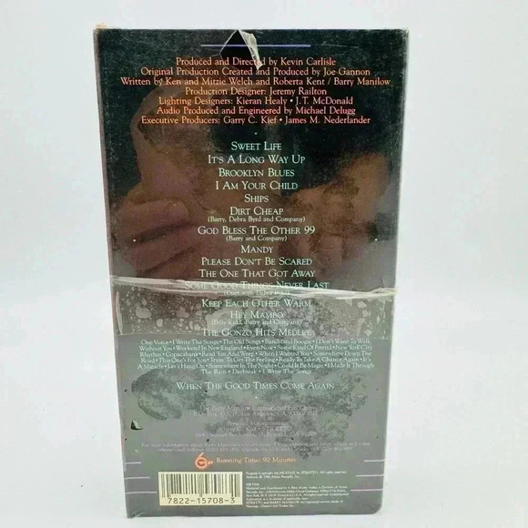 Barry Manilow Live on Broadway VHS Movie Tape - Picture 3 of 6